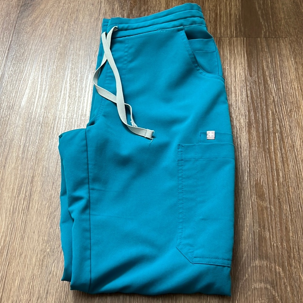 Figs Skinny Leg Zola scrub pant XS rare color Teal
